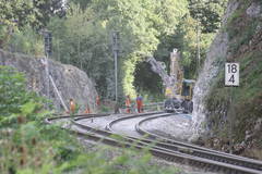 Direkt an den Gleisen des Bahnhofes Schnaitheim finden derzeit Arbeiten am Fles statt. Foto Uwe Siedentop. Direkt an den Gleisen des Bahnhofes Schnaitheim finden derzeit Arbeiten am Fles statt. Foto Uwe Siedentop.