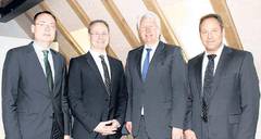 In der konstituierenden Sitzung der Interessengemeinschaft Brenzbahn wurden am Montag in Langenau in den Vorstand gewählt (von links): Thilo Rentschler (Oberbürgermeister Aalen), Landrat Thorsten Freudenberger (Landkreis Neu-Ulm), Landrat Thomas Reinhardt (Landkreis Heidenheim, Vorsitzender der IG) und Hermann Schmid (Geschäftsführer Verwaltungsverband Langenau). In der konstituierenden Sitzung der Interessengemeinschaft Brenzbahn wurden am Montag in Langenau in den Vorstand gewählt (von links): Thilo Rentschler (Oberbürgermeister Aalen), Landrat Thorsten Freudenberger (Landkreis Neu-Ulm), Landrat Thomas Reinhardt (Landkreis Heidenheim, Vorsitzender der IG) und Hermann Schmid (Geschäftsführer Verwaltungsverband Langenau).